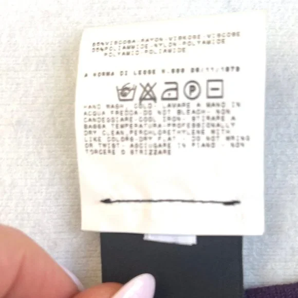 Auc Versace Chained Cold shoulder knit top/sweater